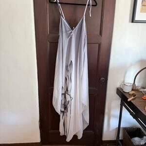 VIVANTE by VSA | Gray and White Ombre Beach Dress Swim Cover Up | BNWT